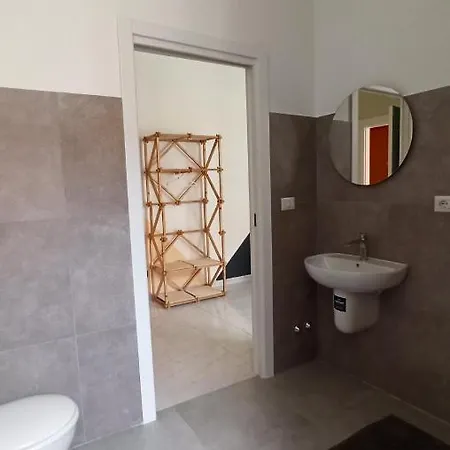 Guest house Casa Base *