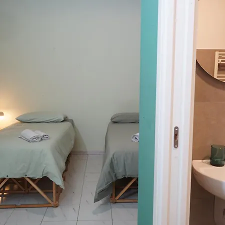 Casa Base Guest house *