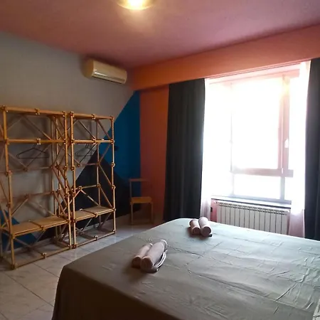 Casa Base * Bari